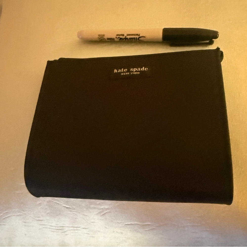 kate spade New York cosmetic pouch